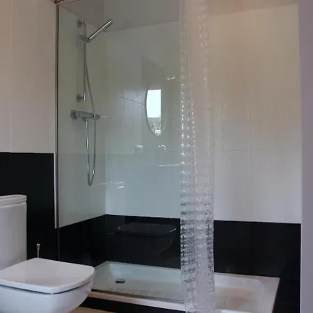 Totsompops Guest house Colera